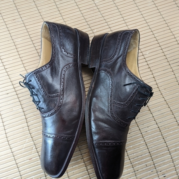 Bally \